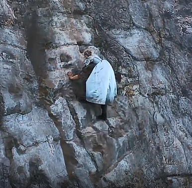 奇幻电影《公主与跳蚤》影评 解说素材 观后感-AI电影文案解说网