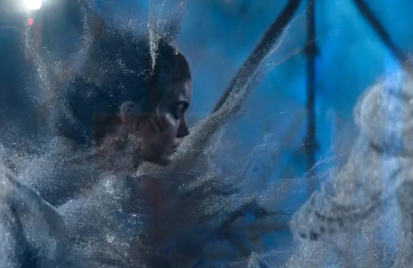 奇幻电影《上升》解说文案-AI电影文案解说网